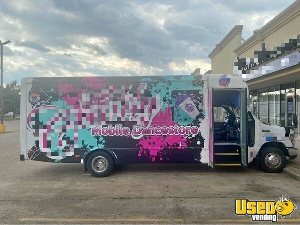 2013 Party Bus Texas Gas Engine for Sale