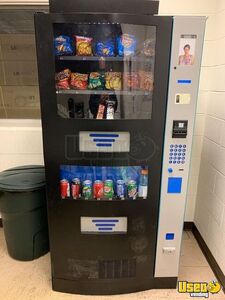 2013 Seaga Rs300 Seaga Vending Combo Illinois for Sale