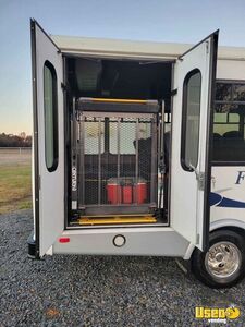 2013 Shuttle Bus Gas Engine North Carolina Gas Engine for Sale