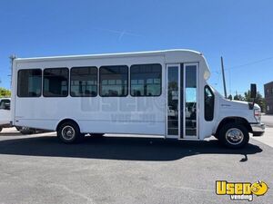 2013 Shuttle Bus Shuttle Bus Idaho Gas Engine for Sale