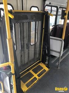 2013 Shuttle Bus Shuttle Bus Premium Brakes Idaho Diesel Engine for Sale