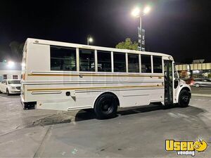 2013 Shuttle Bus Shuttle Bus Transmission - Automatic California Diesel Engine for Sale