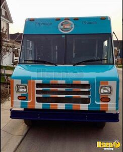 2013 Utilimaster Kitchen Food Truck All-purpose Food Truck Generator Alberta for Sale