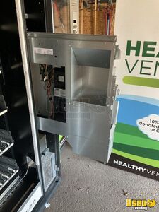 2013 V4 Refrigerated Combo Other Healthy Vending Machine 4 Pennsylvania for Sale