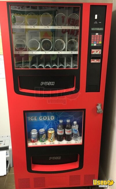 2013 Vm-750b Soda Vending Machines Kentucky for Sale