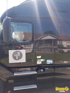 2013 Vnl Volvo Semi Truck 12 Tennessee for Sale