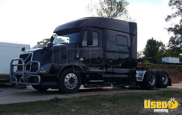 2013 Vnl Volvo Semi Truck Missouri for Sale