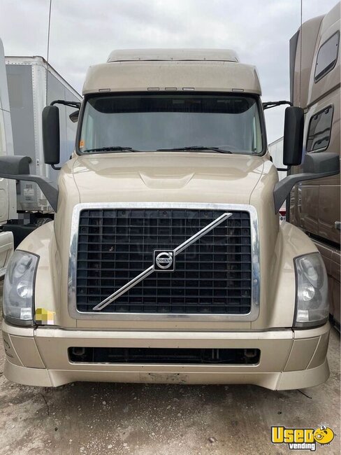 2013 Vnl Volvo Semi Truck Texas for Sale