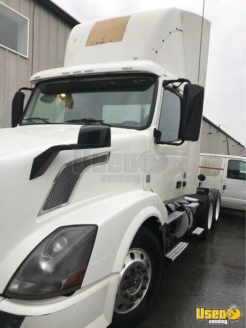 2013 Vnl Volvo Semi Truck Washington for Sale