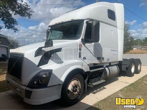 2013 Volvo Semi Truck 2 Florida for Sale