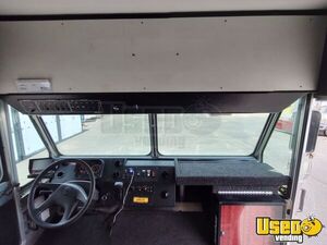 2014 16' Route Star Stepvan Electrical Outlets Maryland Diesel Engine for Sale