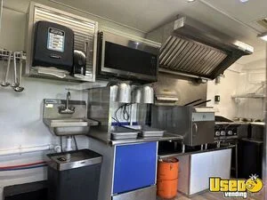 2014 18ft Enclosed Kitchen Food Trailer Shore Power Cord Indiana for Sale