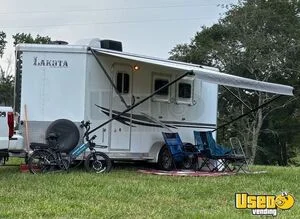 2014 2014 Lakota Charger 2-horse Lq Trailer Refrigerator South Carolina for Sale