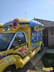 2014 2500 Chev Transit Van Snowball Truck Insulated Walls California Gas Engine for Sale