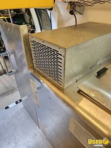 2014 2500 Chev Transit Van Snowball Truck Open Signage California Gas Engine for Sale