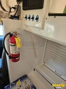 2014 2500 Chev Transit Van Snowball Truck Open Signage California Gas Engine for Sale