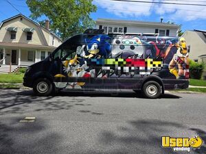 2014 2500 Extended High Roof 170 Party / Gaming Trailer Air Conditioning New York Diesel Engine for Sale