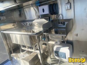 2014 350 All-purpose Food Truck Diamond Plated Aluminum Flooring California for Sale