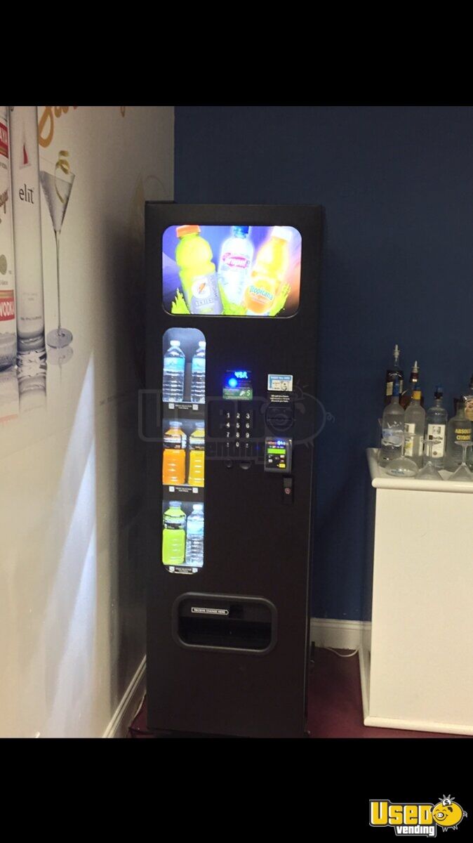 AB 300 Soda Red Bull Vending Machines Drink Machines for Sale in New York