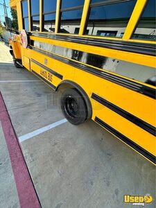 2014 C5500 School Bus School Bus Wheelchair Lift Texas Diesel Engine for Sale