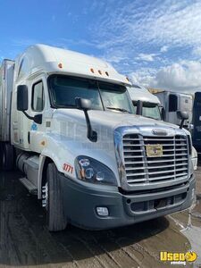 2014 Cascadia Freightliner Semi Truck 2 Florida for Sale
