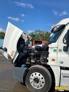 2014 Cascadia Freightliner Semi Truck 4 Florida for Sale