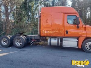 2014 Cascadia Freightliner Semi Truck 4 Georgia for Sale