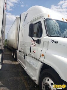 2014 Cascadia Freightliner Semi Truck 6 Illinois for Sale