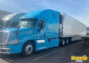 2014 Cascadia Freightliner Semi Truck California for Sale