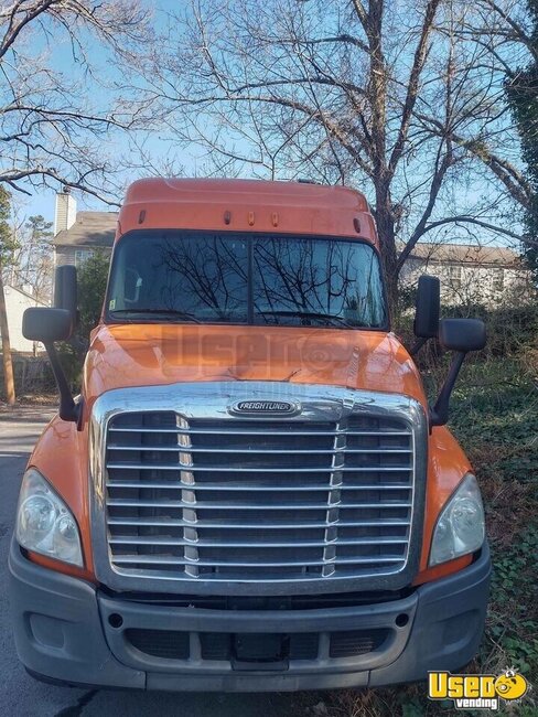 2014 Cascadia Freightliner Semi Truck Georgia for Sale