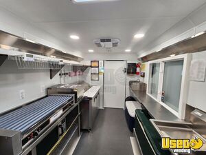 2014 E-350 All-purpose Food Truck Floor Drains Maryland Gas Engine for Sale
