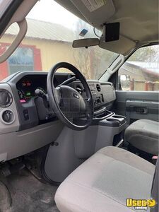 2014 E-350 Pet Grooming Truck Pet Care / Veterinary Truck Gas Engine Texas Gas Engine for Sale