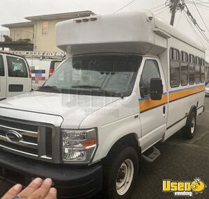 2014 E-350 Shuttle Bus Shuttle Bus Wheelchair Lift New Jersey Gas Engine for Sale