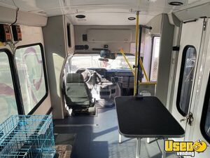 2014 E-350 Super Duty-5.4l V8 Pet Care / Veterinary Truck Exterior Lighting Georgia Gas Engine for Sale