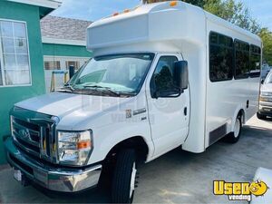 2014 E-350 Super Duty Shuttle Bus Shuttle Bus Wheelchair Lift California for Sale