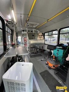 2014 E-450 Pet Care Grooming Truck Pet Care / Veterinary Truck 11 Florida Gas Engine for Sale