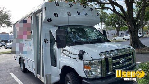 2014 E-450 Pet Care Grooming Truck Pet Care / Veterinary Truck Florida Gas Engine for Sale