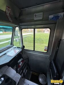 2014 E350 All-purpose Food Truck Exterior Customer Counter Illinois Gas Engine for Sale
