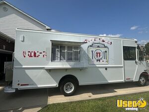 2014 E350 All-purpose Food Truck Illinois Gas Engine for Sale