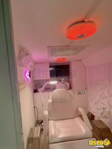 2014 E350 Mobile Hair & Nail Salon Truck Surveillance Cameras Florida Gas Engine for Sale