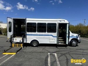 2014 E350 Non-cdl Wheelchair Shuttle Bus Shuttle Bus Air Conditioning New York Gas Engine for Sale