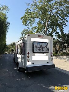 2014 E350 Pet Care / Veterinary Truck Cabinets California Gas Engine for Sale