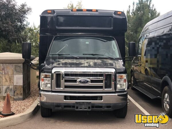 2014 E450 Party Bus Party Bus Air Conditioning Arizona Gas Engine for Sale
