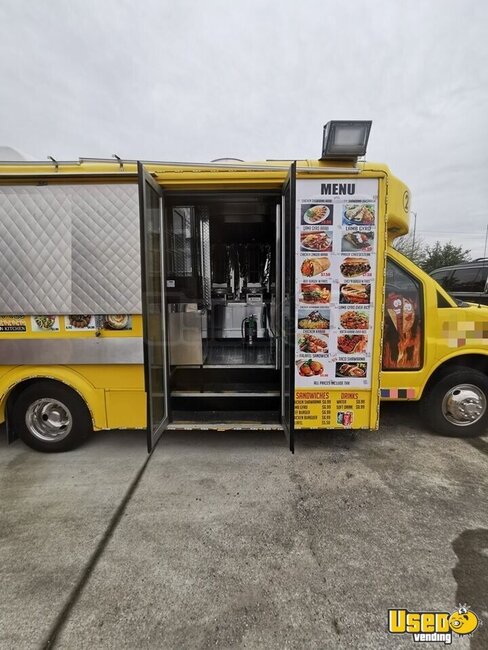 2014 Express Cargo Kitchen Food Truck All-purpose Food Truck Exterior Customer Counter Texas for Sale