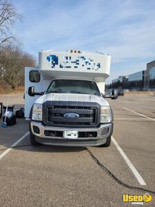 2014 F550 Rv Body Mobile Clinic Air Conditioning Michigan Gas Engine for Sale