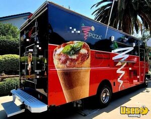2014 F59 Step Van Pizza Truck Pizza Food Truck Diamond Plated Aluminum Flooring California Gas Engine for Sale