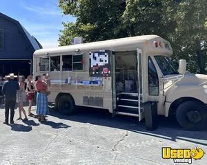2014 Maxxforce All-purpose Food Truck Concession Window New York Diesel Engine for Sale
