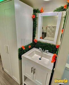 2014 Mobile Hair Salon Truck Mobile Hair Salon Truck Backup Camera Texas Diesel Engine for Sale