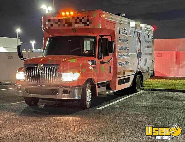 2014 Mobile Hair Salon Truck Mobile Hair Salon Truck Texas Diesel Engine for Sale