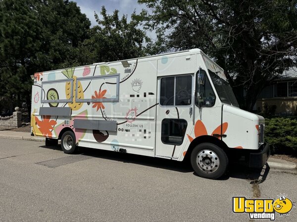 2014 Mt45 Coffee & Beverage Truck Colorado Gas Engine for Sale